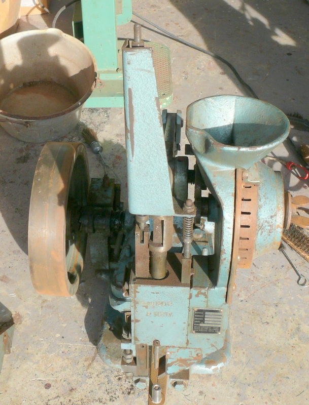 Small Riveter Front