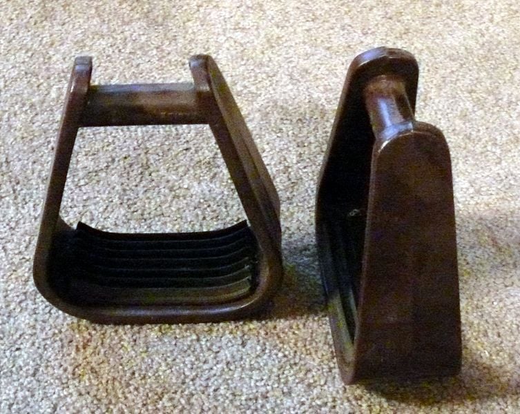 Kids Stirrups 800 X600