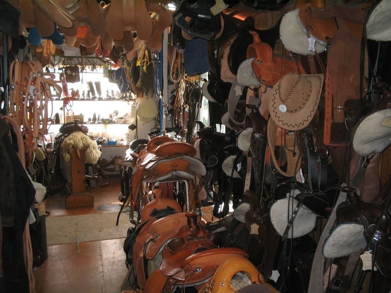 Saddle Shop 3 800X600