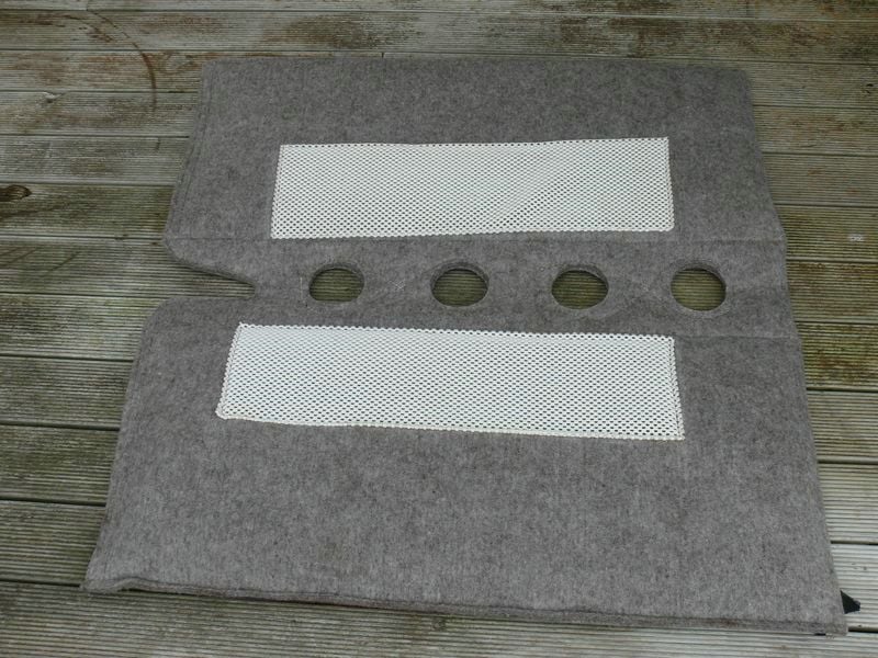 Adjustable Sticky Pad Under 800 X600