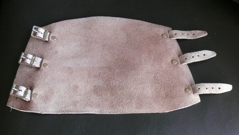 Gauntlet Top