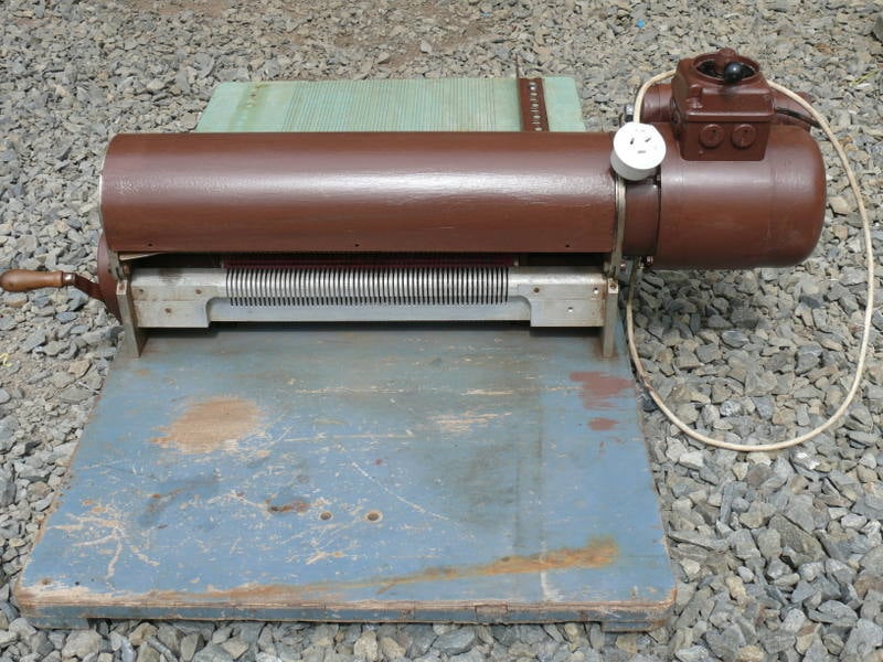 Light Leather Strap Cutter
