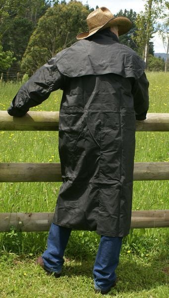 Riding Raincoat Back 800 X600