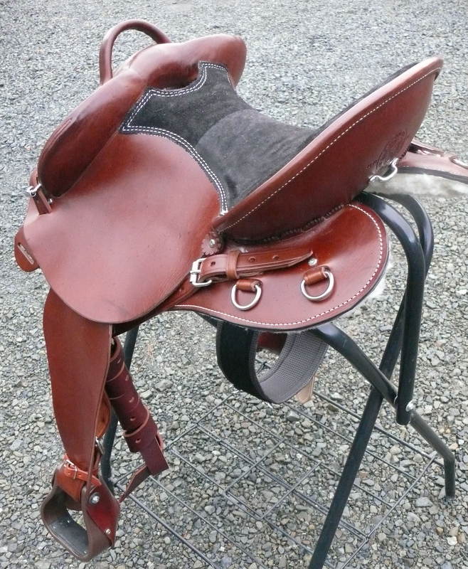 Spec Hybrid Saddle