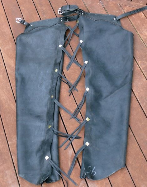 Moss Suede Work Chaps 800 X600